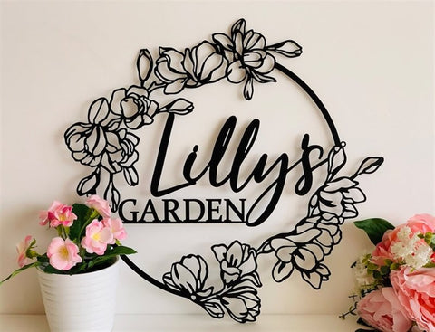 Personalized Garden Name Holder Metal Wall Decor-0